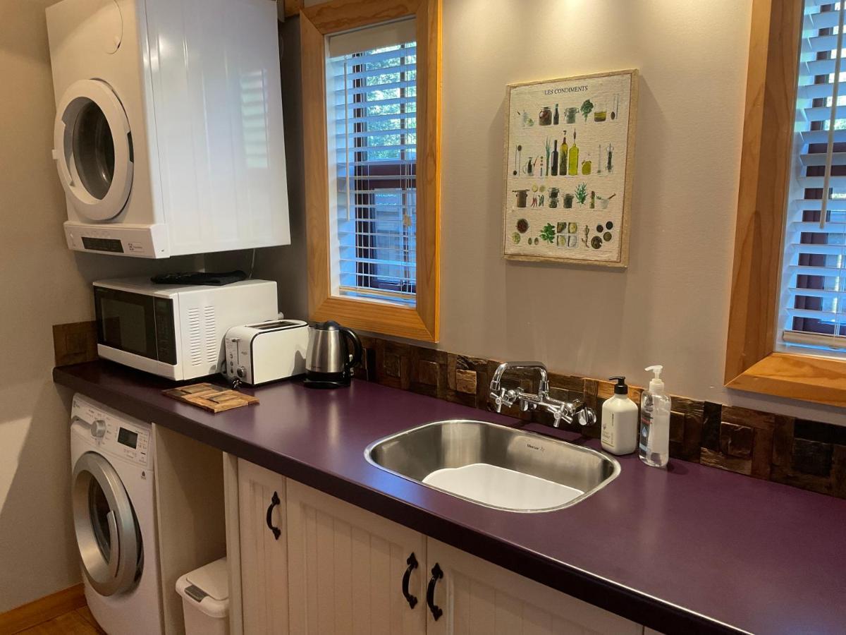Real Romance Cottage ハンマー・スプリングス エクステリア 写真